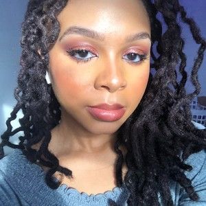 Meet your Posher, Troi